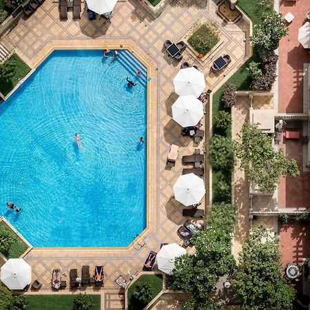 Maison Privee - Exclusive Apt With Burj Khalifa Next Door Дубай Екстериор снимка