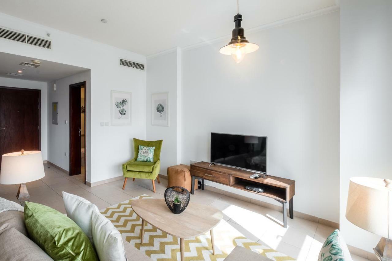 Maison Privee - Exclusive Apt With Burj Khalifa Next Door Дубай Екстериор снимка