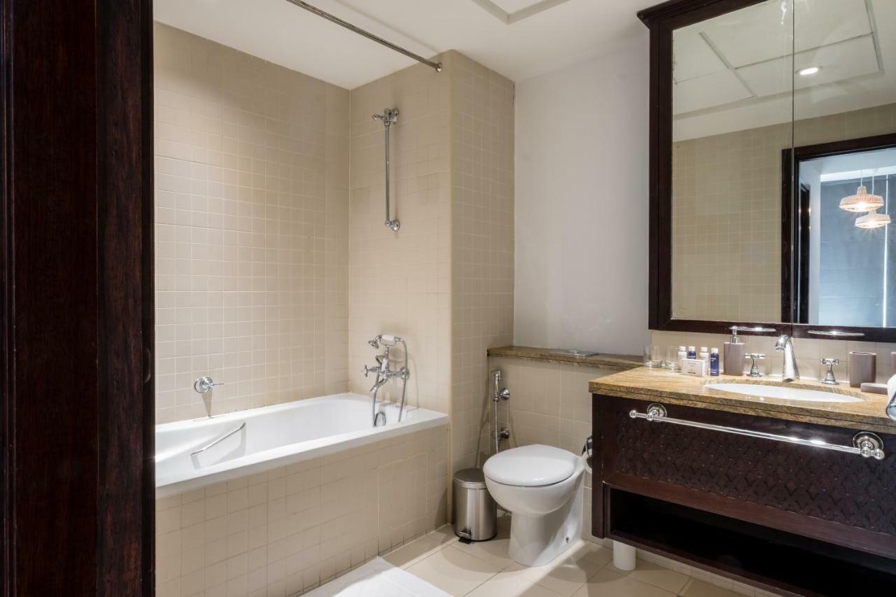 Maison Privee - Exclusive Apt With Burj Khalifa Next Door Дубай Екстериор снимка